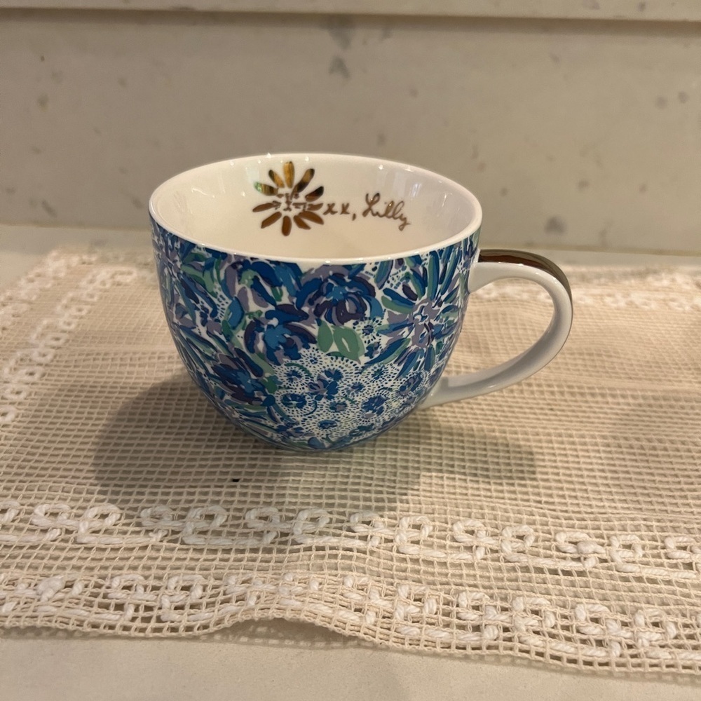 Lily Pulitzer 12oz Blue Ceramic Coffee/tea Mug with Gold Handle